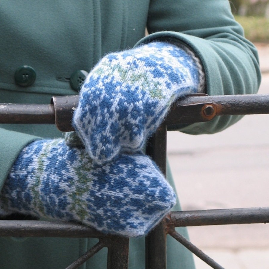 Original, hand knitted, warm, woolen Mittens "Cornflower / bachelor's button"