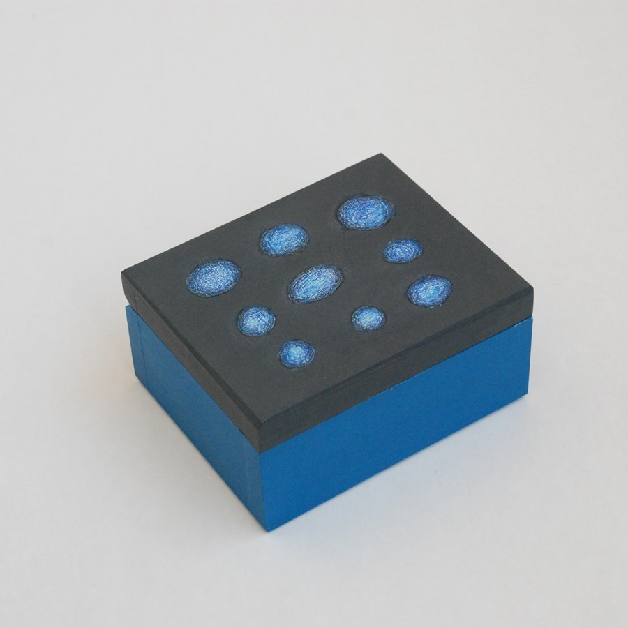 Small wooden box "Azure" (box-04)