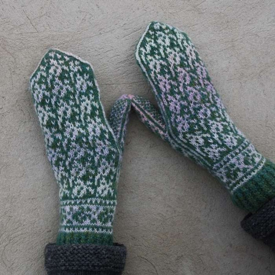 Original, woollen, hand knitted Mittens "Spring is in the air"
